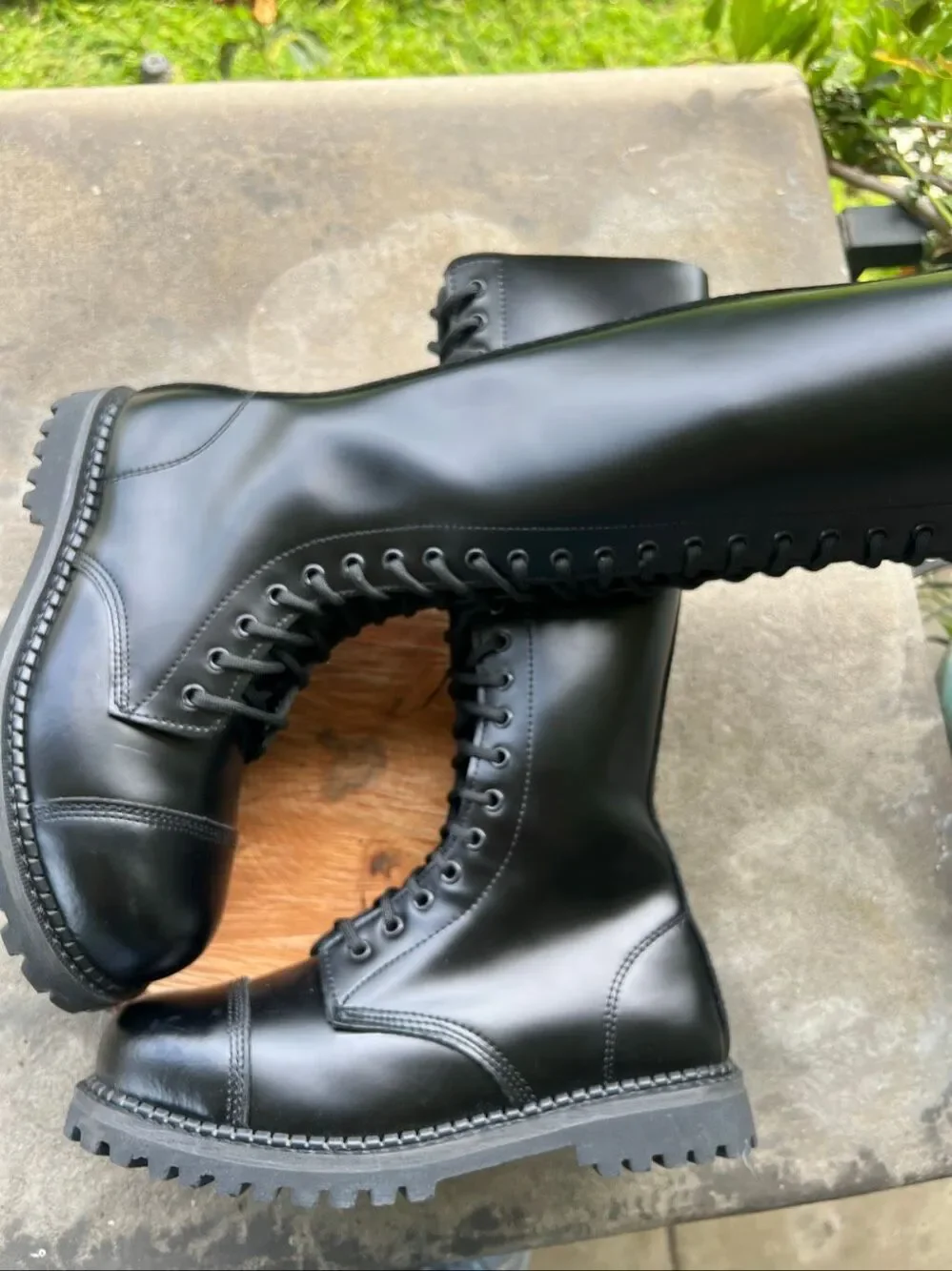 Demonia Riot -20 Lace Up Knee High Boots Black Size 9 Nwot Unisex